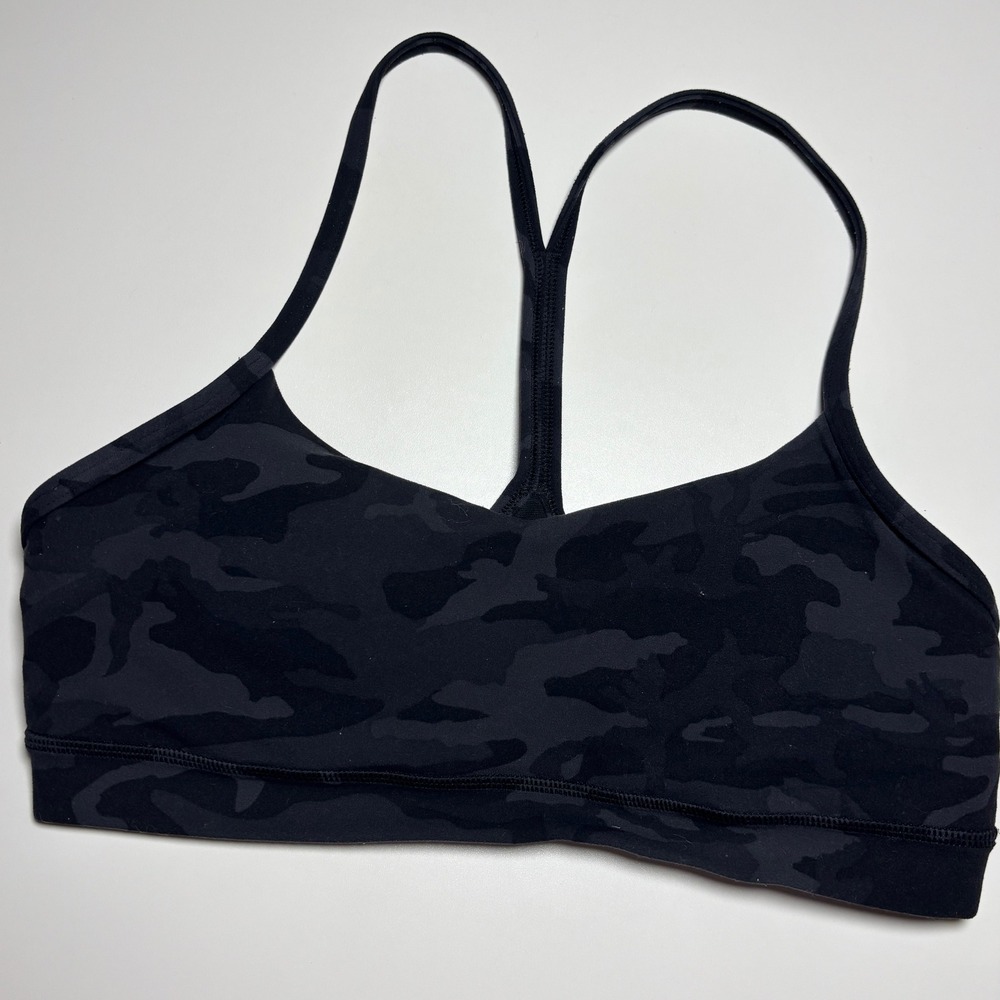 Lululemon Flow Y Sports Bra Womans Size 8 Nulu Black Camo Yoga Athletic Work ut